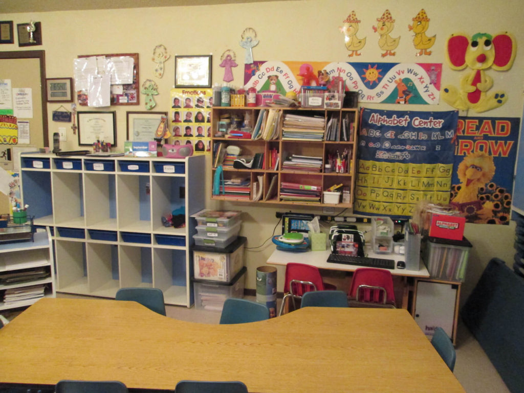 coras-daycare_02